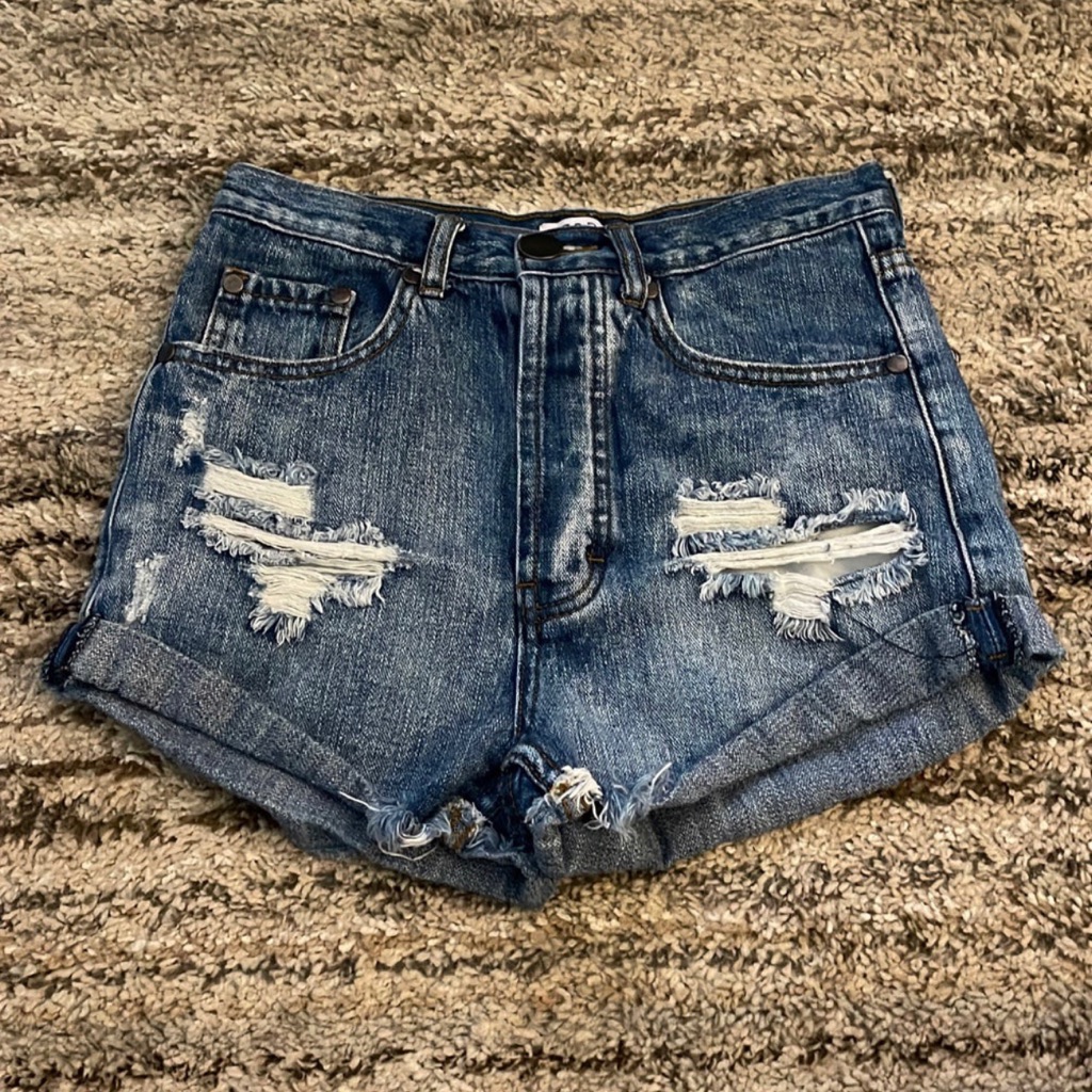 Tobi Brand Shorts Size 26